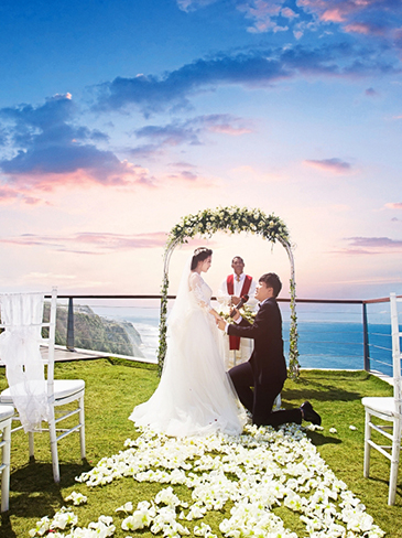 艾吉别墅婚礼,悬崖海景草坪婚礼,巴厘岛婚礼,海外婚礼